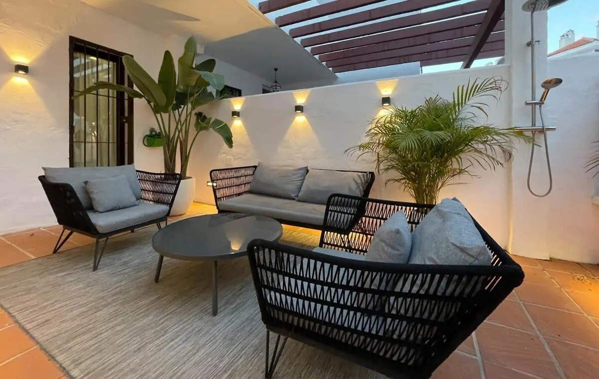 Maestranza Exclusive Townhouse Close To Puerto Banus With Bbq Pool Marbella Lägenhet